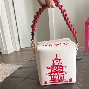 Takeout box handbag White and Red